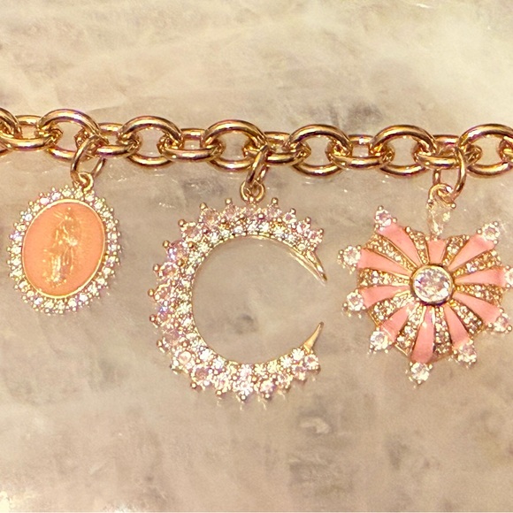 Custom charm bracelets and necklaces with Lo Lo Jewels - Picture 4 of 7